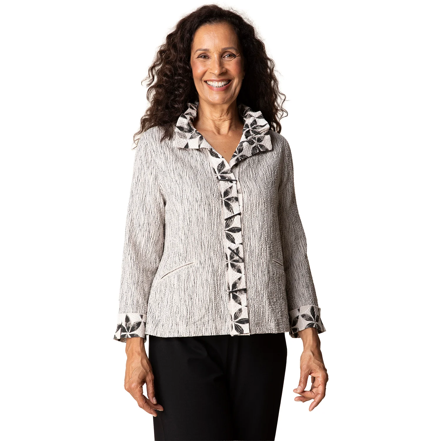Habitat Crinkle Crepe Luna Jacket Women's Outerwear Willow Print Mix