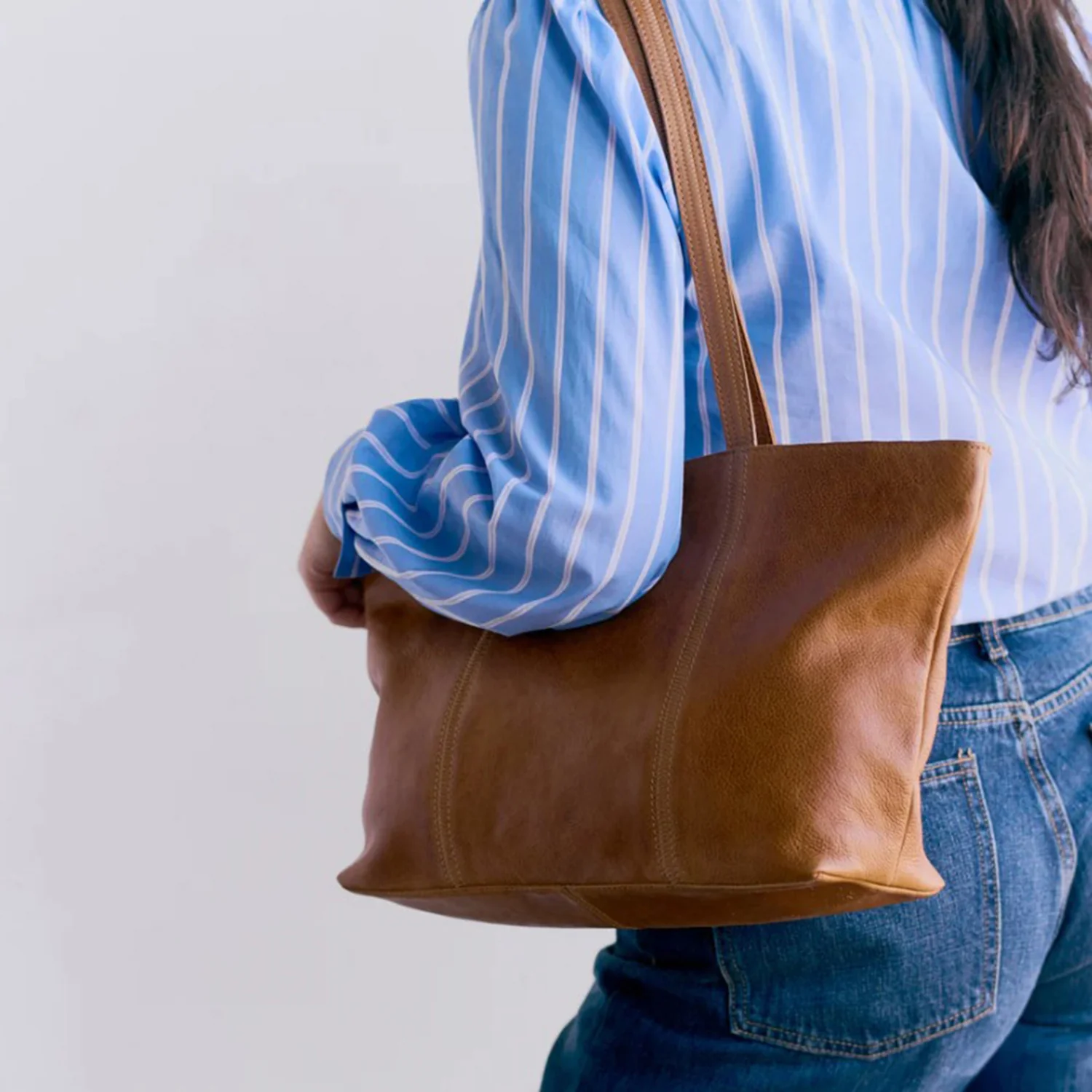 Latico Margot Leather Tote Handbag Cognac - Image 3