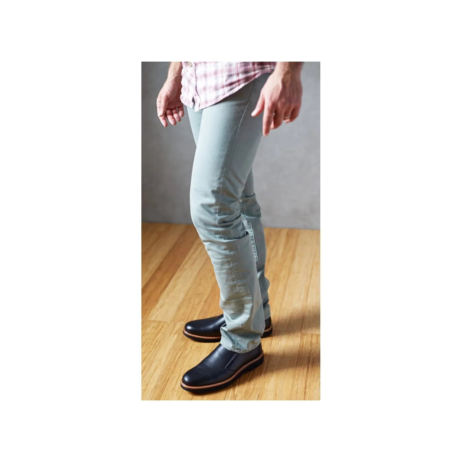 Samuel Hubbard Frequent Traveler Men's Whiskey Leather - Image 4
