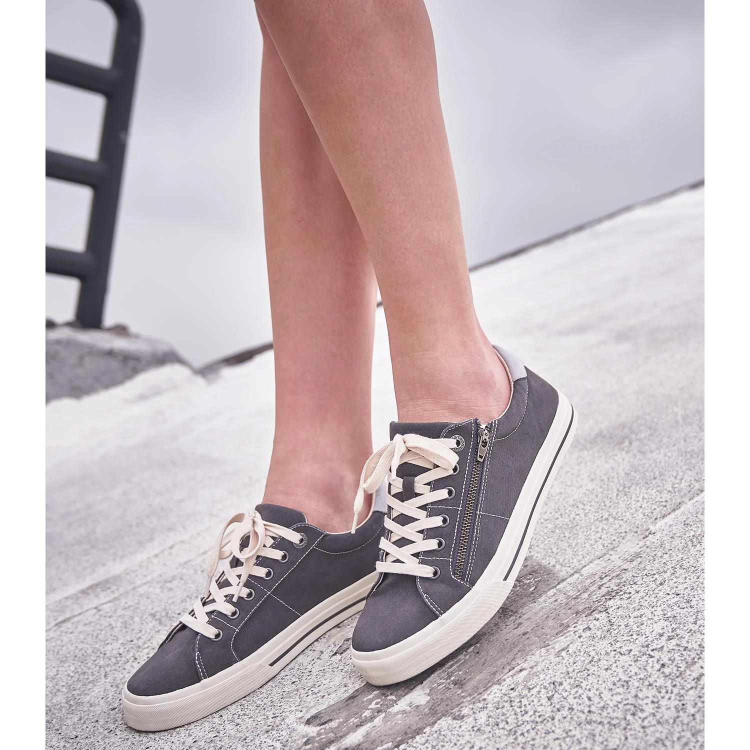 Taos Z Soul Women's Sneakers Golden Tan/Tan Canvas - Image 4