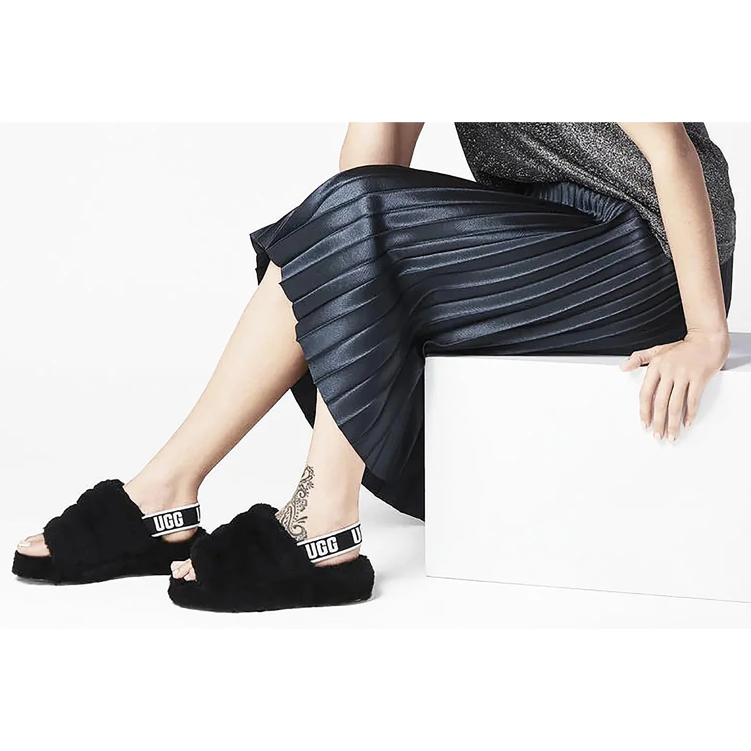 UGG Fluff Yeah Slide Women's Slippers Black Sheepskin - Image 5