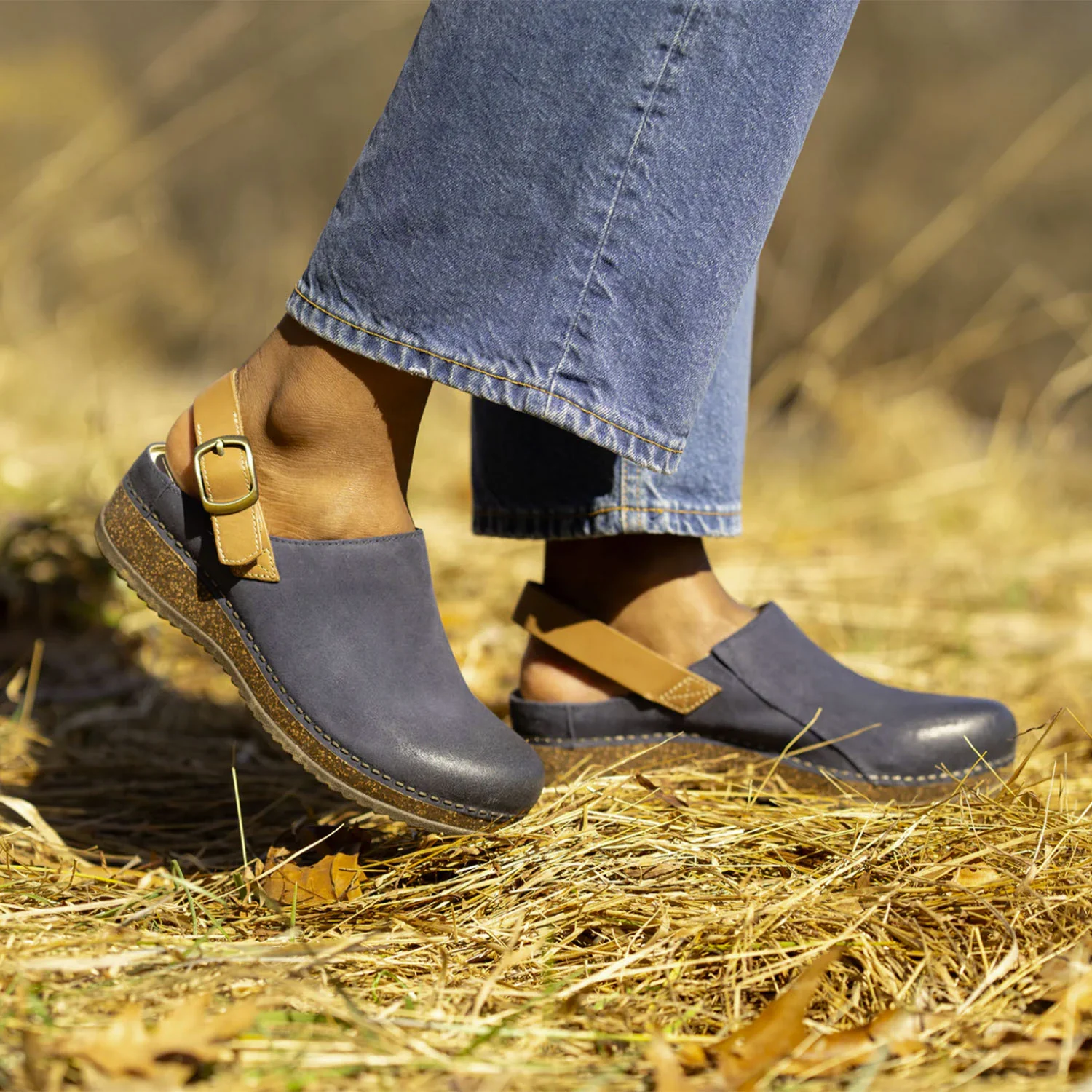 Dansko Merrin Women's Sling Back Clogs Blue Burnished Suede - Image 5
