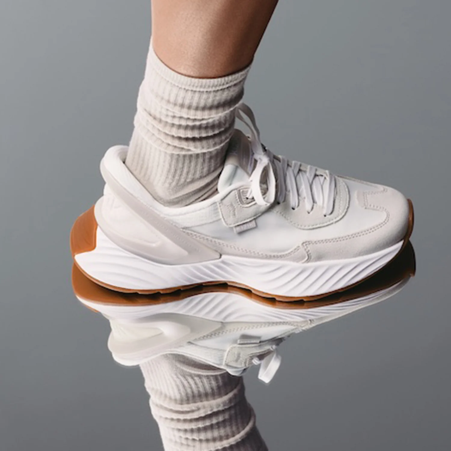 KIZIK Monaco Women's Athletic Shoes White/Moonbeam - Image 8