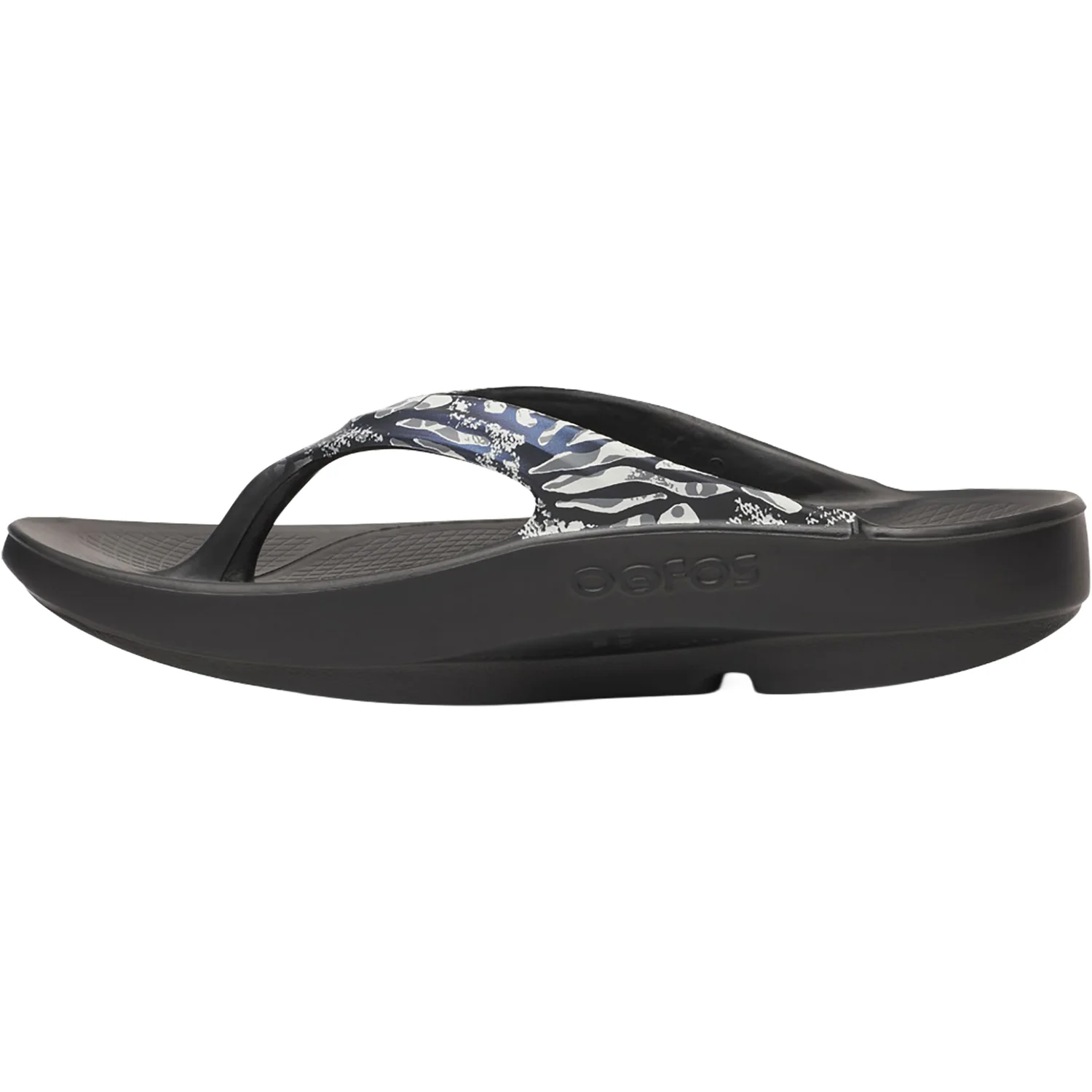 Oofos OOLala Limited Women's Recovery Slide Sandals Black Combo Camo - Image 3
