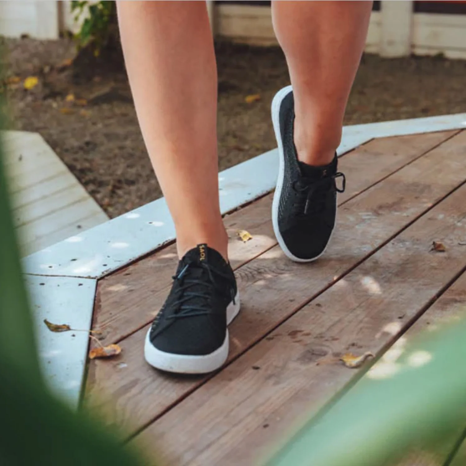 Saola Cannon Knit 3 Women's Athletic Shoes & Athleisure Shoes Black/Gold - Image 7
