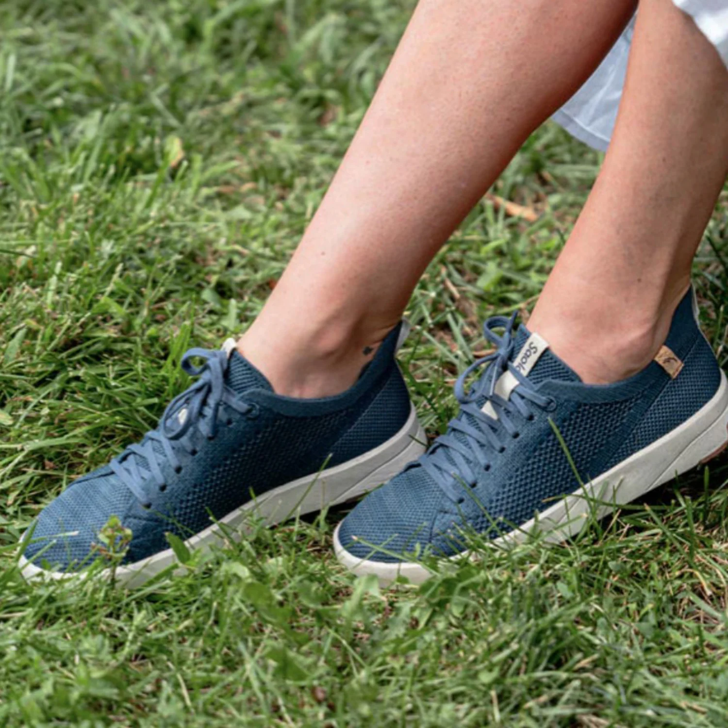 Saola Cannon Knit 3 Women's Athletic Shoes & Athleisure Shoes Navy/Gold - Image 5
