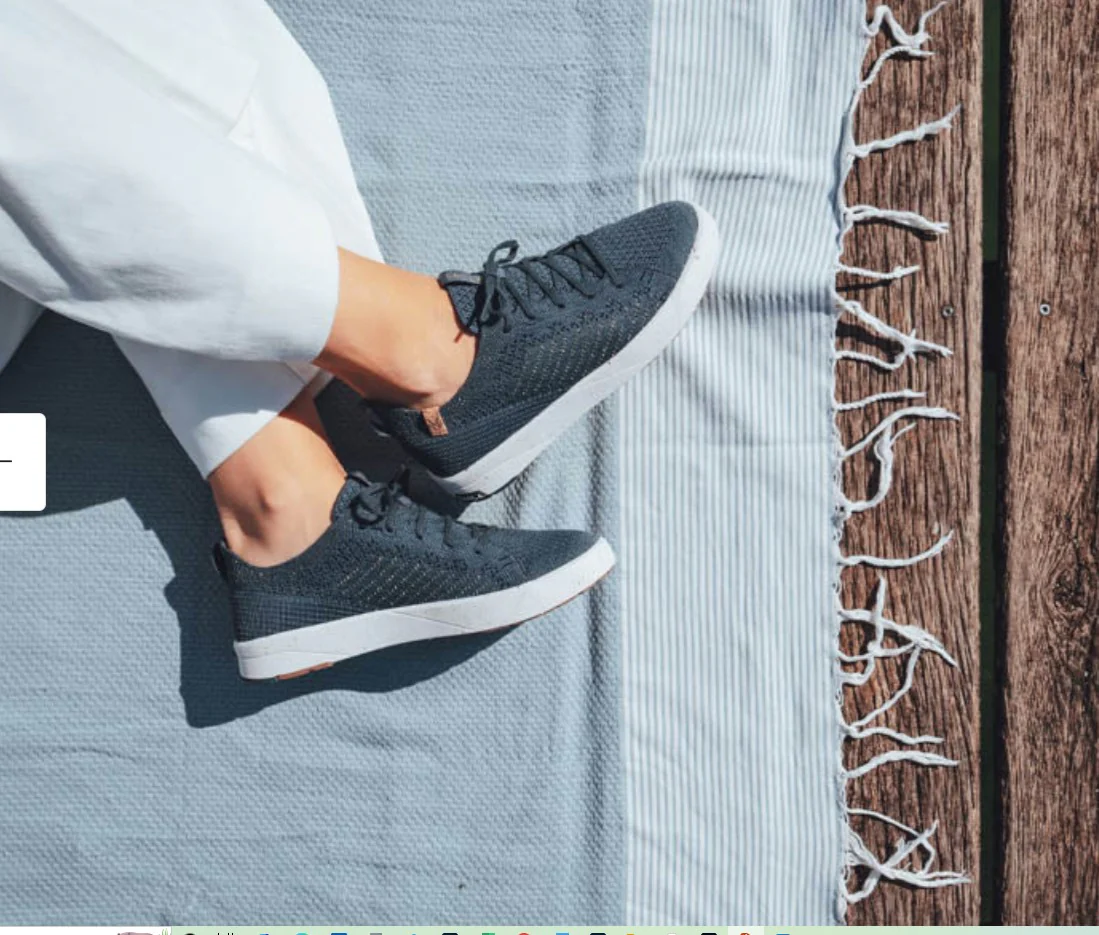Saola Cannon Knit 3 Women's Athletic Shoes & Athleisure Shoes Navy/Gold - Image 7