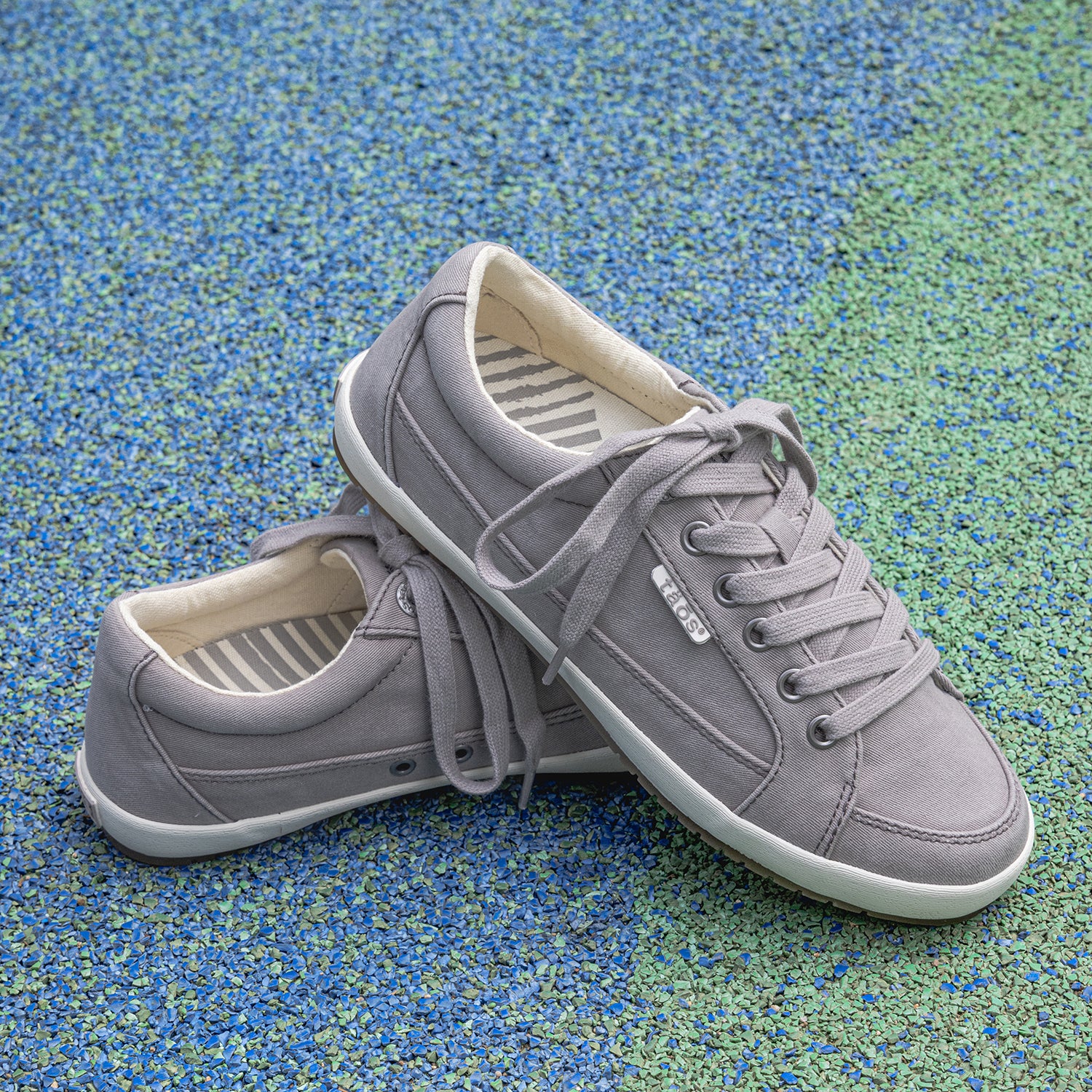 Taos Moc Star 2 Women's Sporty Lace Up Shoes Grey Distressed - Image 7